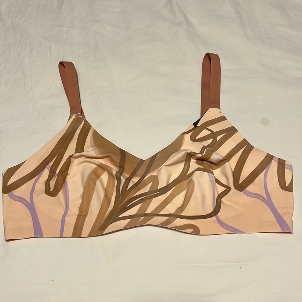 NWNT Knix v neck comfort bra, size 5